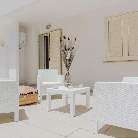 Costa Bianca Apartmanhotel 3*