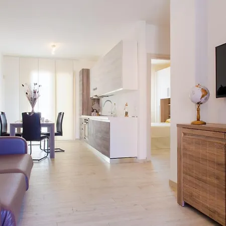 Costa Bianca Aparthotel 3*